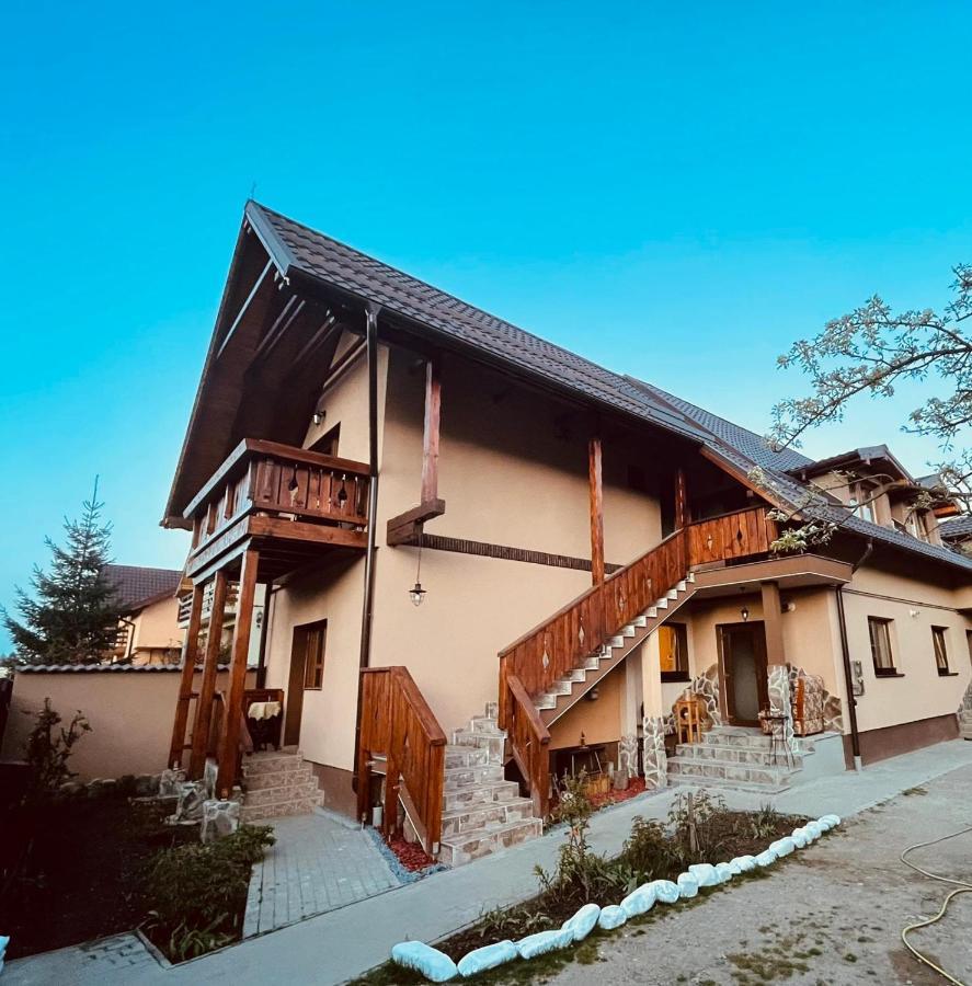 Отель Casa Felice Брашов Экстерьер фото