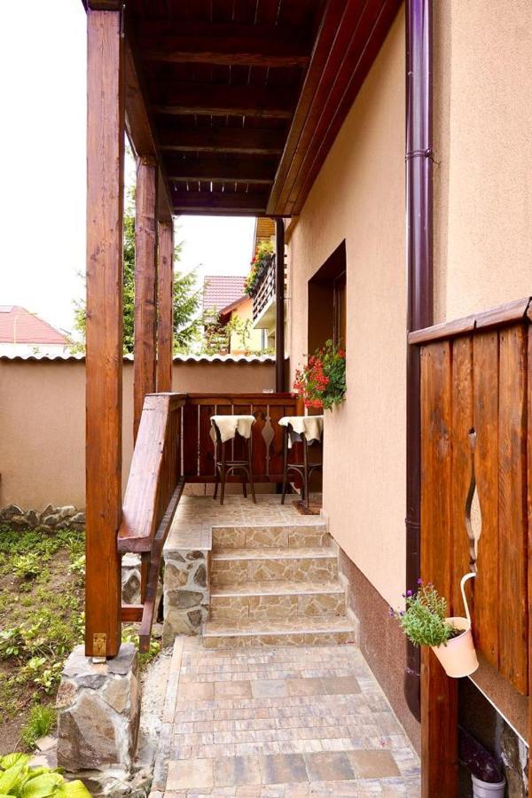 Отель Casa Felice Брашов Экстерьер фото